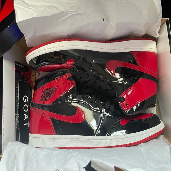 Size 7.5-Nike Air Jordan 1 RetroOG High Patent Bred 555088 063 (cash app only)